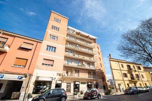 Corso Trinità Con Ascensore