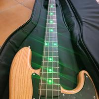 Basso 4 corde assemblato 