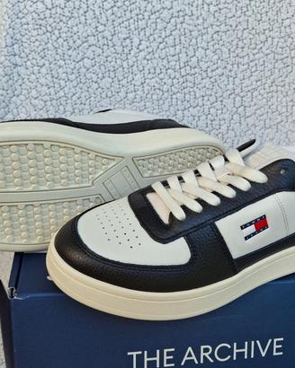 Tommy Jeans