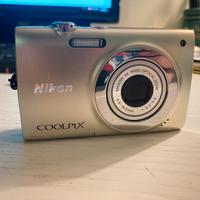 Fotocamera Nikon Coolpix S2500