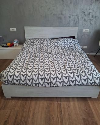 letto matrimonale con contenitore e materasso