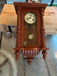 Orologio a pendolo vintage