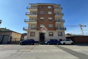 3 LOCALI A CARMAGNOLA
