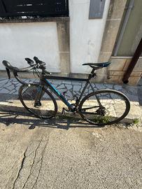 BICI CANNONDALE CAAD 12