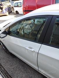 Porta anteriore sx nuda HYUNDAI I30 del 2015
