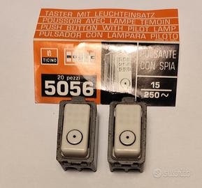 Pulsante con spia BTicino magic