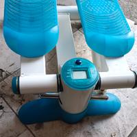 STEP PER ALLENARE GAMBE E POLPACCI 