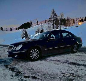 Mercedes-Benz E200 Kompressor Evo