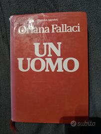 un uomo