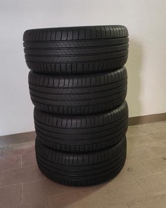 4 Gomme Bridgestone Turanza 6 255/45 R19 - NUOVE
