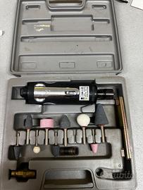 Smerigliatrice diritta