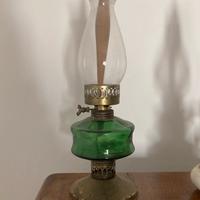 Lampada a Olio Vintage in Vetro Verde e Ottone!