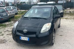 Toyota Aygo Yaris 1.0 12V VVT-i 5 porte Now