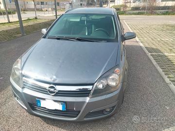 Opel Astra station wagon 1.9 