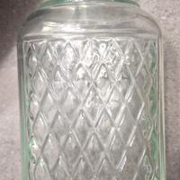 Bottiglia Vintage 1961 in Vetro Lavorato 