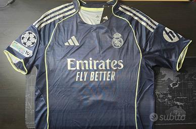 maglia sportiva calcio