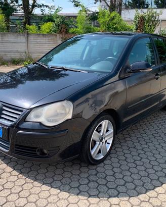 Volkswagen Polo 1.4/80CV TDI 5p. Sportline