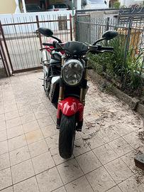 MV AGUSTA 750S BRUTALE 2004