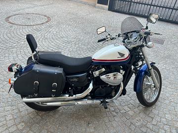 Honda VT750S