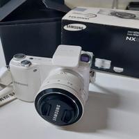 Samsung NX2000