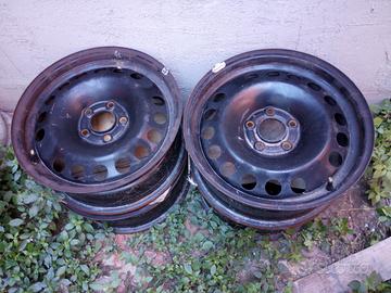 Cerchi in ferro 16 pollici Opel