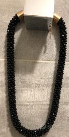 Condividi Collana Torchon con Pietre Naturali Nere