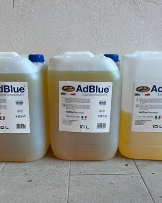 Diesel poco più di 27 Lt compreso di taniche