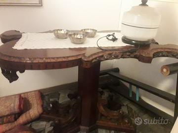 MOBILI DI PREGIO STILE UMBERTINO