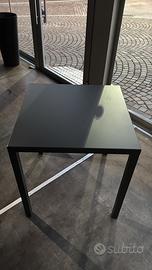 Tavolo metallo autolivellante Quatris 60x60