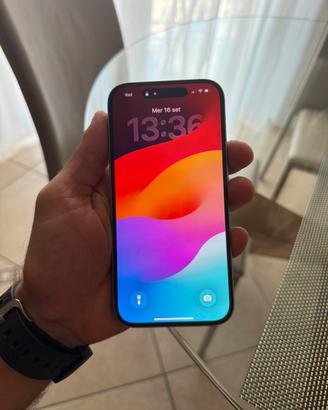 iPhone 15 128gb