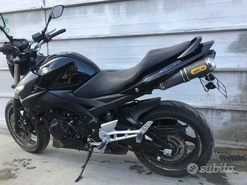 Ricambi suzuki gsr 600 sella gsr 600