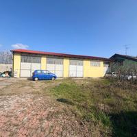 Capannone di 220mq corso savona