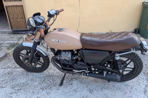 Moto Guzzi V35 cafè Racer 1982