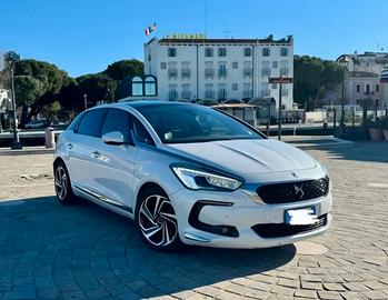 DS5 bluehdi 180cv  sport-chic