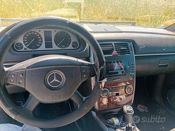 Mercedes classe b 2006 €800