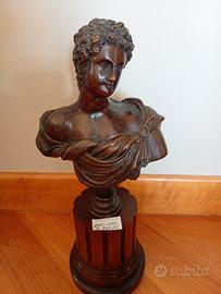 statuetta busto in bronzo alt. 42 cm, peso 4,9 kg