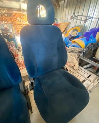 Interno lancia Y