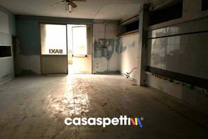 Immobile di 200 m² a Baronissi