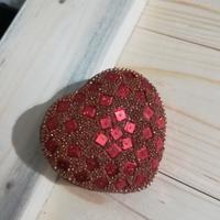scatolina a forma di cuore