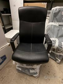 Poltrona ufficio in pelle e tessuto