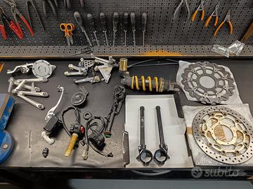 ricambi accessori cbr 600 rr 