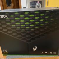 Xbox serie X + ssd  2Tb + giochi