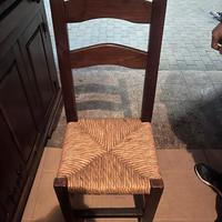 Sedie in legno con seduta in paglia