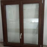 Finestra PVC noce perfetta