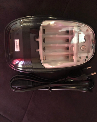 Caricabatteria batterie stilo Beghelli