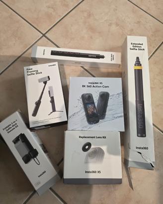Insta360  x5 con accessori , in garanzia