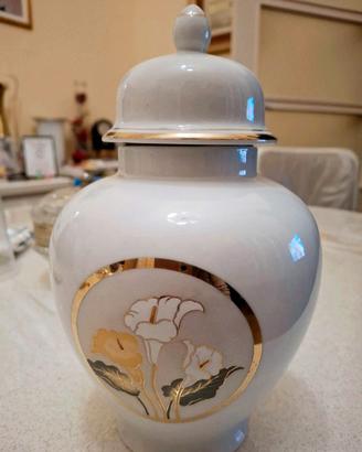 Vaso con coperchio