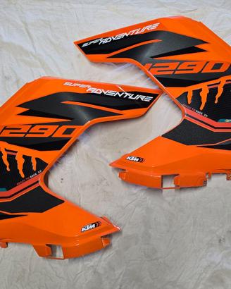 Fiancatine KTM adventure S anno 2021