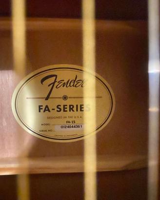 Chitarra acustica Fender FA 15 tre quarti con supp