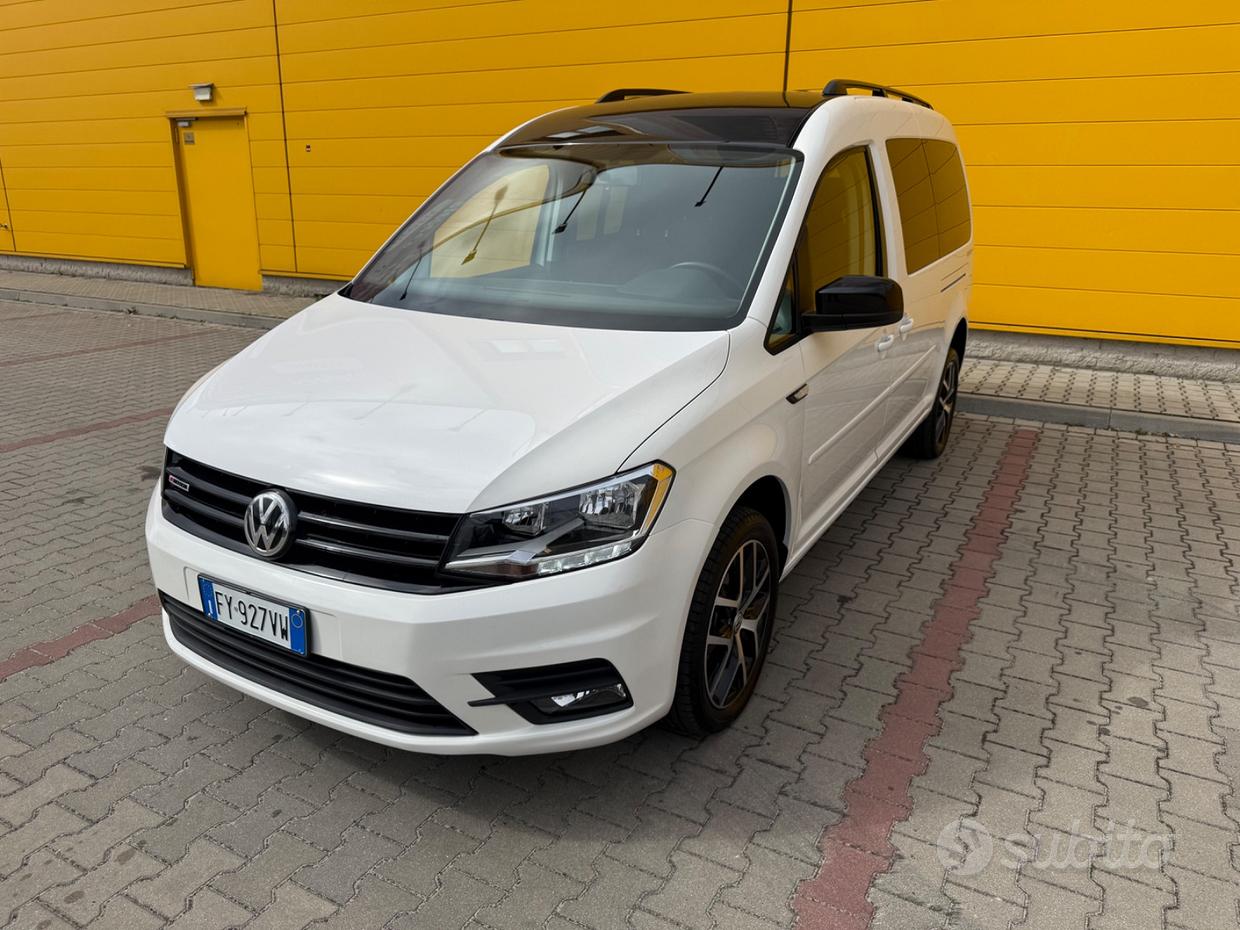 CADDY MAXI BEACH CAMPER 4x4  4 Motion